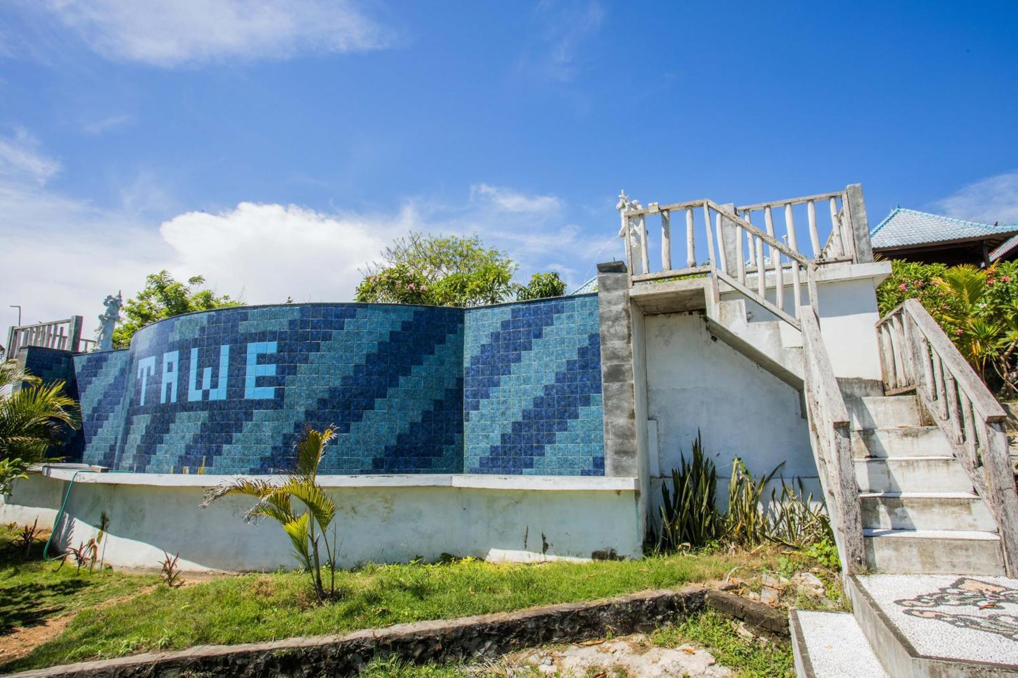 Tawe Ocean Blue Villa Lembongan Екстер'єр фото