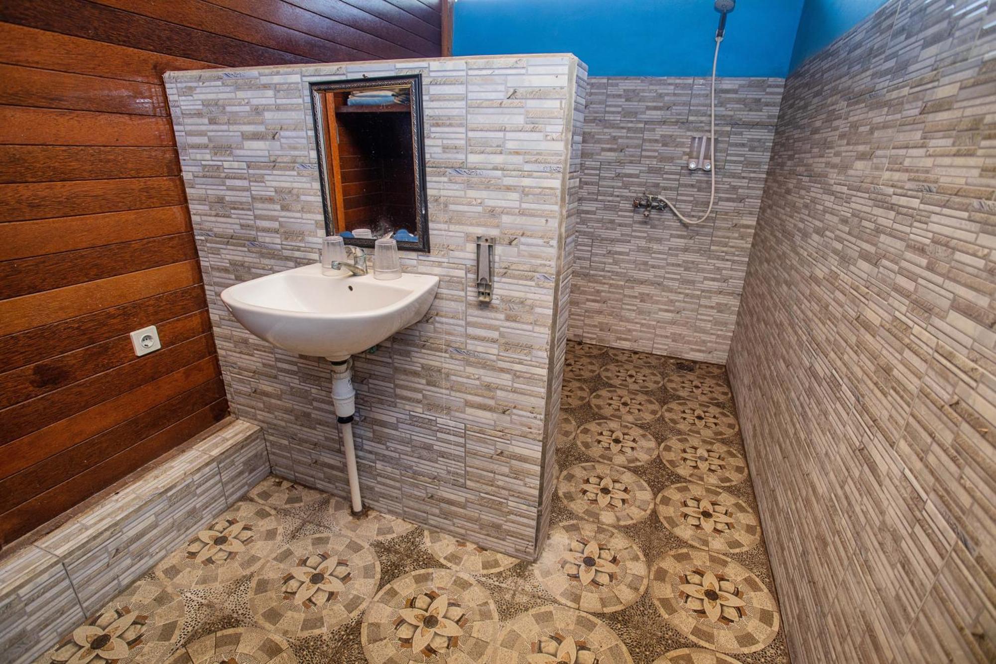 Tawe Ocean Blue Villa Lembongan Екстер'єр фото