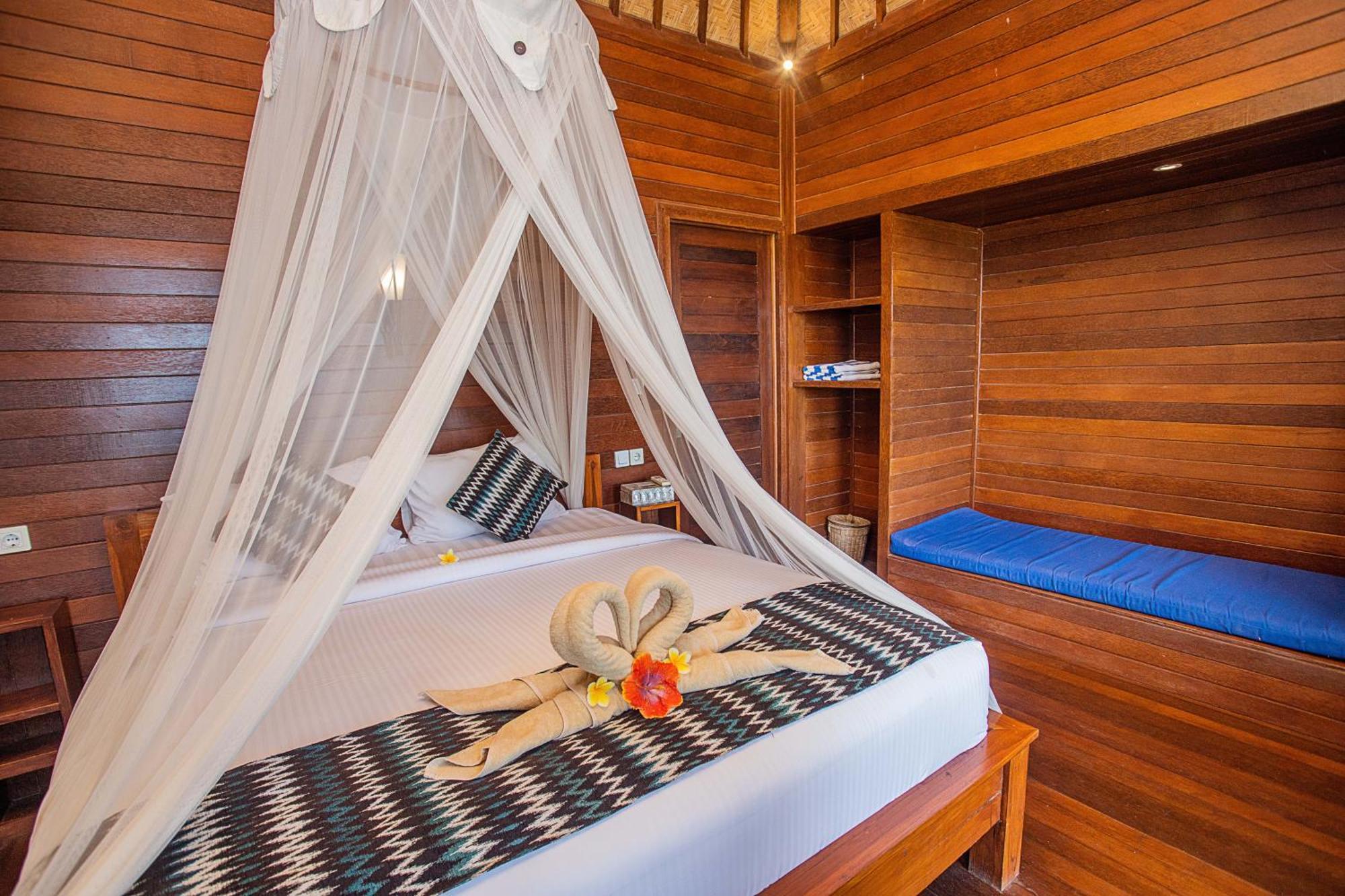Tawe Ocean Blue Villa Lembongan Екстер'єр фото
